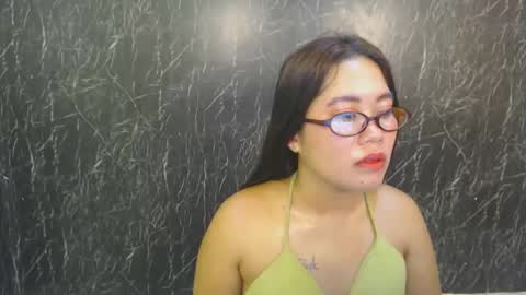 ur_prettychelsie18 online show from 04-25-26, 01:41