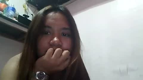 ur_wetwife online show from 07-04-26, 03:29