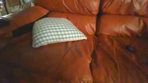 ur_zaddy4now online show from 02-19-25, 01:39