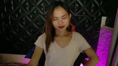 urasian_crisa online show from 04-23-26, 11:09