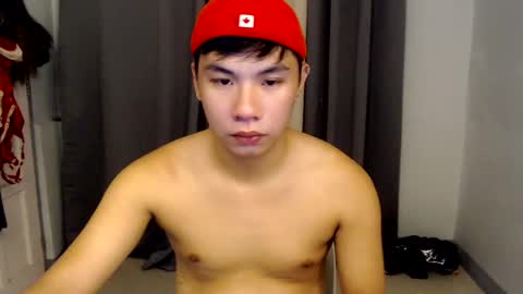 Snapshot of urasian_hardcockxx chatting on 12-02-24, 07:25 milly online show from 12-02-24, 07:25