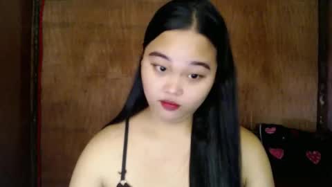 Snapshot of urasian_hotchix69 chatting on 12-12-24, 05:10 Lycah online show from 12-12-24, 05:10