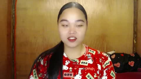 Snapshot of urasian_hotchix69 chatting on 12-14-24, 10:02 Lycah online show from 12-14-24, 10:02