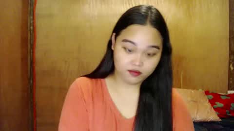 Snapshot of urasian_hotchix69 chatting on 12-31-24, 09:31 Lycah online show from 12-31-24, 09:31