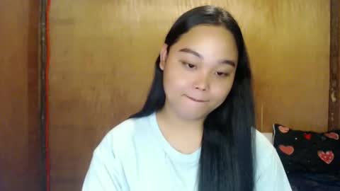 Snapshot of urasian_hotchix69 chatting on 01-06-25, 08:24 Lycah online show from 01-06-25, 08:24