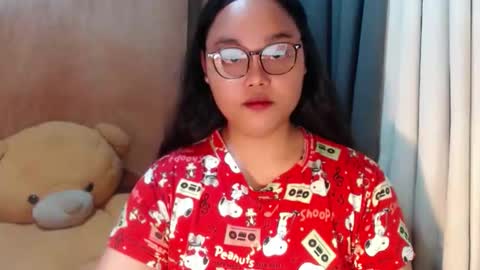 Lycah online show from 11-16-25, 08:47