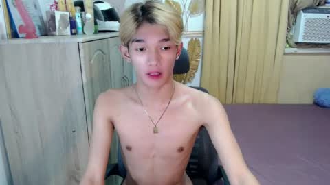 urasian_john20 online show from 06-27-26, 11:15