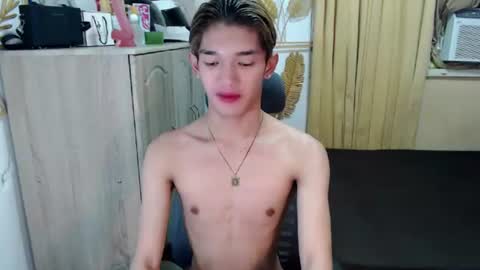 urasian_john20 online show from 07-07-26, 11:14