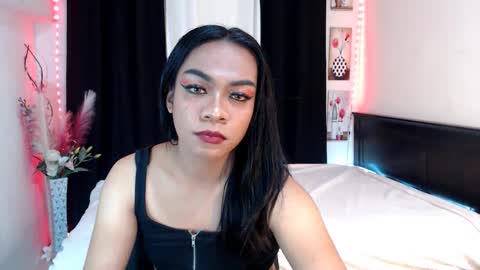 Snapshot of urasian_olivia1 chatting on 02-10-25, 12:29 Olivia online show from 02-10-25, 12:29