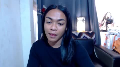 Snapshot of urasian_olivia1 chatting on 02-24-25, 01:57 Olivia online show from 02-24-25, 01:57