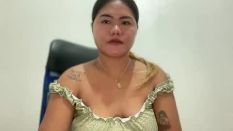 Snapshot of urasianblairexxx chatting on 05-16-26, 08:33 urasianblairexxx online show from 05-16-26, 08:33
