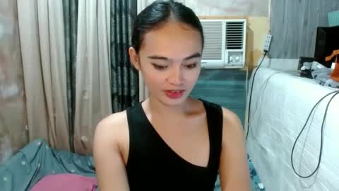 Snapshot of urasianhotrhianxxx chatting on 12-11-24, 11:41 Rina online show from 12-11-24, 11:41