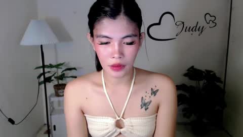 Snapshot of urasianpinayjudyxxx chatting on 02-12-25, 05:05 urasianpinayjudyxxx online show from 02-12-25, 05:05