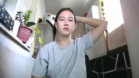 Erika online show from 04-28-26, 02:10