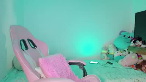 Danielle  online show from 02-05-26, 10:42