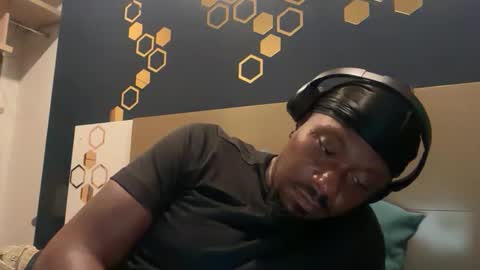 urbandick5 online show from 04-01-26, 07:20