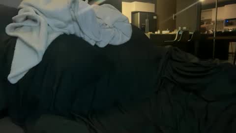 Snapshot of urbandick5 chatting on 06-03-26, 12:46 urbandick5 online show from 06-03-26, 12:46