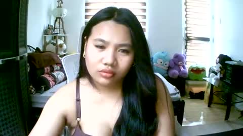 Snapshot of urbbygrl2 chatting on 07-04-26, 03:35 urbbygrl2 online show from 07-04-26, 03:35