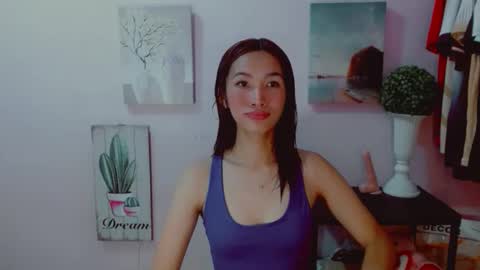 Snapshot of urblossom_princess chatting on 05-06-26, 08:19 urblossom_princess online show from 05-06-26, 08:19