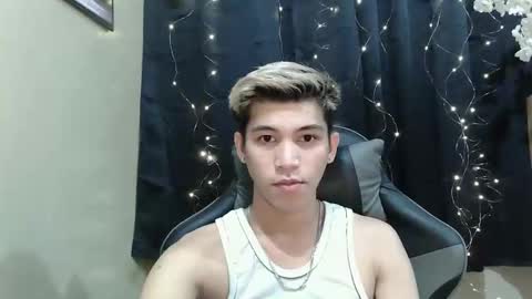 ASIANBBYBOY online show from 09-17-25, 12:40