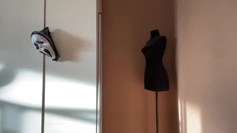 Snapshot of urdevilbaby chatting on 11-08-25, 06:46 Margo online show from 11-08-25, 06:46