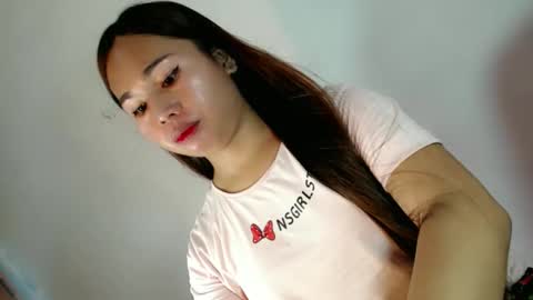 trixie tan online show from 09-09-25, 03:33