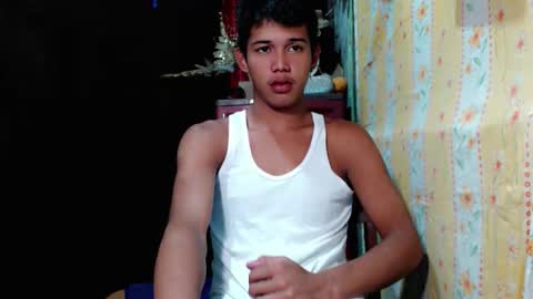 urdreamboy_clarin online show from 04-15-26, 03:35