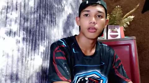 urdreamboy_clarin online show from 05-12-26, 10:12