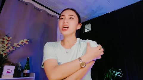 Snapshot of urfave_bbgirl chatting on 02-02-26, 10:25 urfave_bbgirl online show from 02-02-26, 10:25