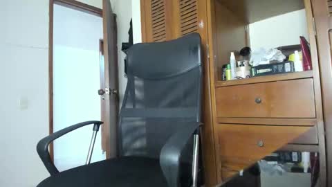 Andres  Jordi online show from 03-08-26, 04:00