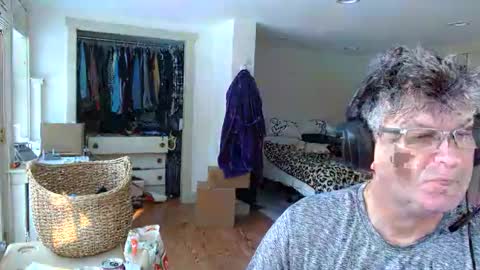 Snapshot of urfavteach50 chatting on 12-06-24, 03:00 Gregor online show from 12-06-24, 03:00