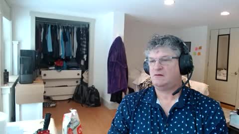 Snapshot of urfavteach50 chatting on 12-09-24, 01:13 Gregor online show from 12-09-24, 01:13