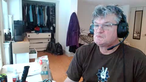 Snapshot of urfavteach50 chatting on 12-11-24, 02:44 Gregor online show from 12-11-24, 02:44