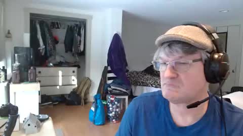 Snapshot of urfavteach50 chatting on 01-17-25, 06:33 Gregor online show from 01-17-25, 06:33