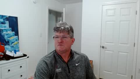 Snapshot of urfavteach50 chatting on 12-17-25, 08:15 Gregor online show from 12-17-25, 08:15