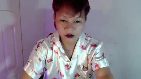 Snapshot of urfeet_jest chatting on 05-31-26, 07:15 jess online show from 05-31-26, 07:15