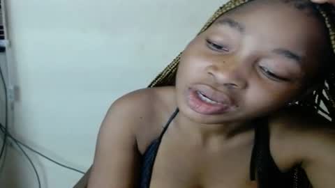 Snapshot of urflirtydoll chatting on 01-15-25, 02:17 urflirtydoll online show from 01-15-25, 02:17