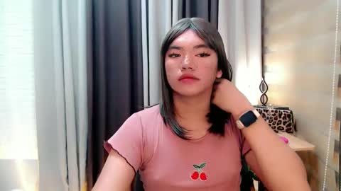 Snapshot of urfuck_slut_toy chatting on 09-17-25, 06:15 SLUT MAXINE online show from 09-17-25, 06:15