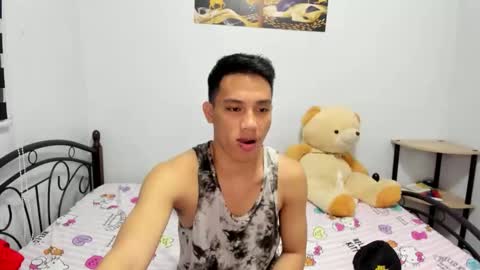 urfucker_vinz online show from 03-04-26, 12:44