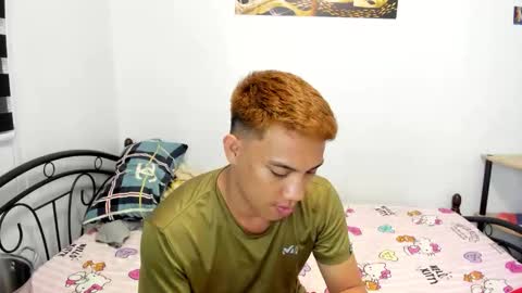 urfucker_vinz online show from 06-01-26, 03:47