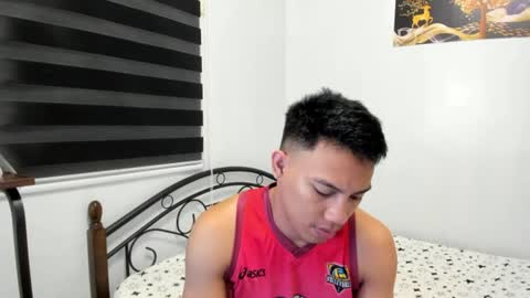 urfucker_vinz online show from 06-28-26, 12:33