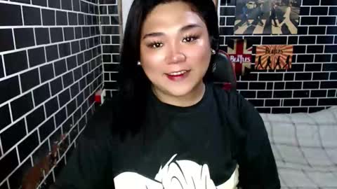 Dimple online show from 09-14-25, 04:22