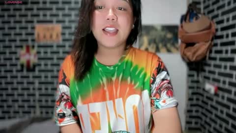 Snapshot of urgirl_dimple chatting on 06-03-26, 01:36 Dimple online show from 06-03-26, 01:36