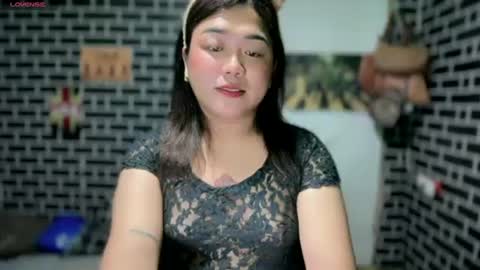 Dimple online show from 06-17-26, 04:19