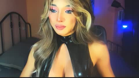 My bella 3 online show from 11-18-25, 05:34