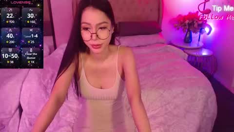 Snapshot of urgoddessofsex chatting on 01-31-25, 02:37 angela online show from 01-31-25, 02:37