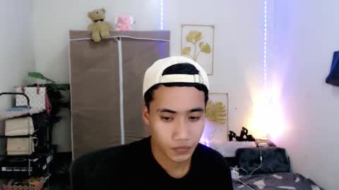 Snapshot of urguy_habibi chatting on 02-03-26, 08:03 Bib online show from 02-03-26, 08:03