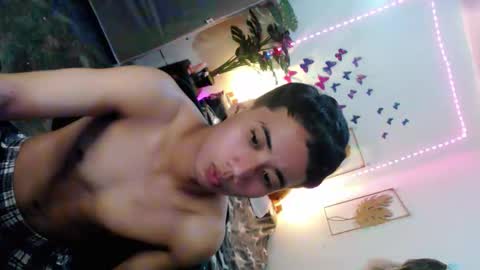 Snapshot of urguy_habibi chatting on 02-19-26, 06:31 Bib online show from 02-19-26, 06:31