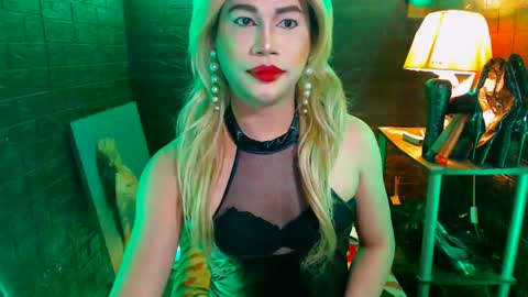 Snapshot of urhardcockqueenxxx chatting on 01-02-25, 10:22 queen norelle online show from 01-02-25, 10:22