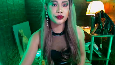 Snapshot of urhardcockqueenxxx chatting on 02-07-25, 10:41 queen norelle online show from 02-07-25, 10:41